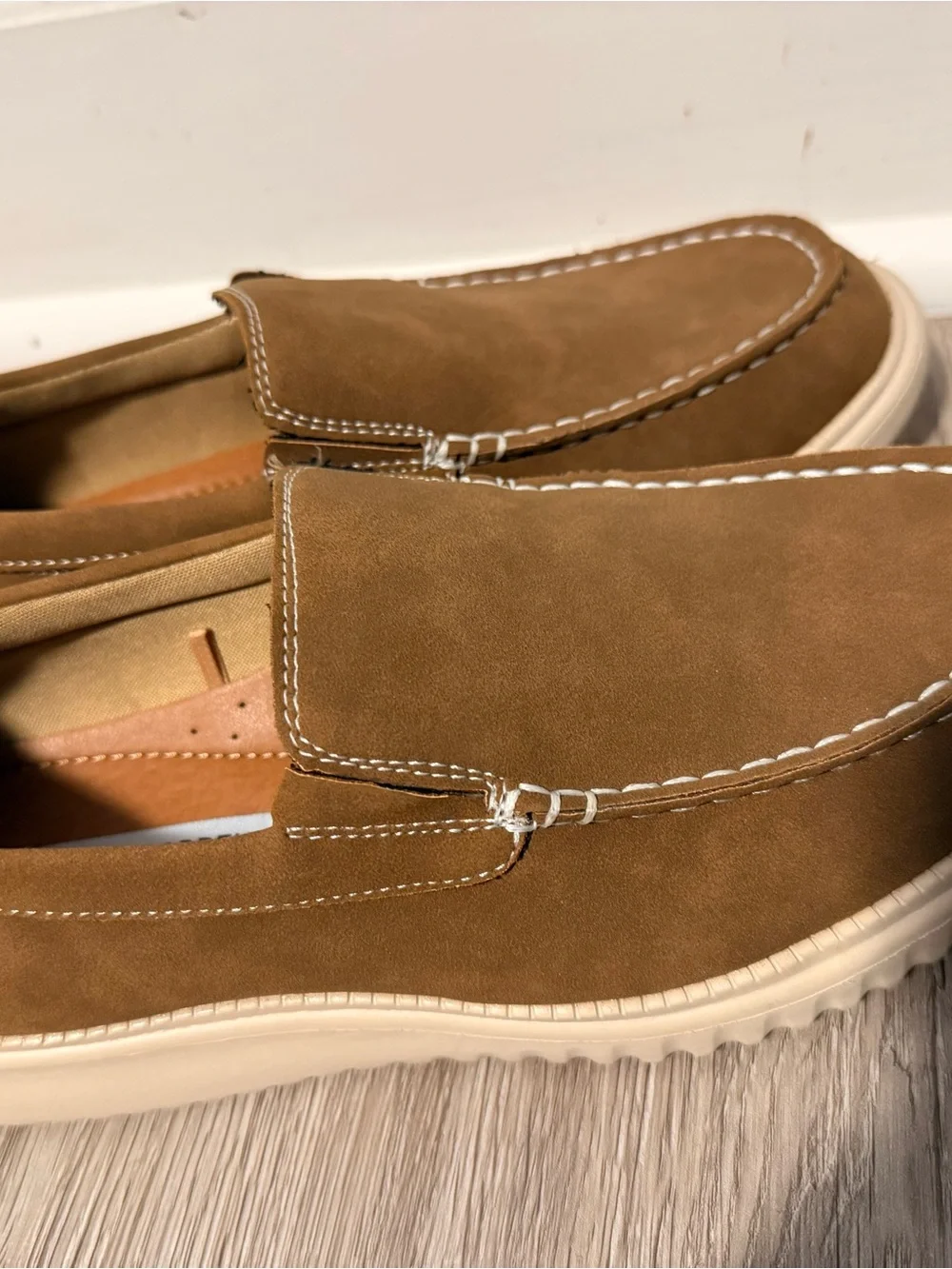 Final sale! Steve Madden Brown Suede Slip-On Loafers with White Stitching